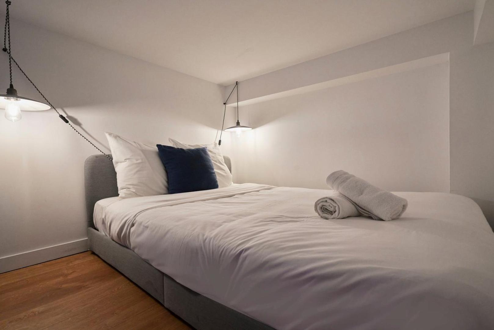 Bright 3-Bedroom 2-Bathroom Flat. Lille Ngoại thất bức ảnh