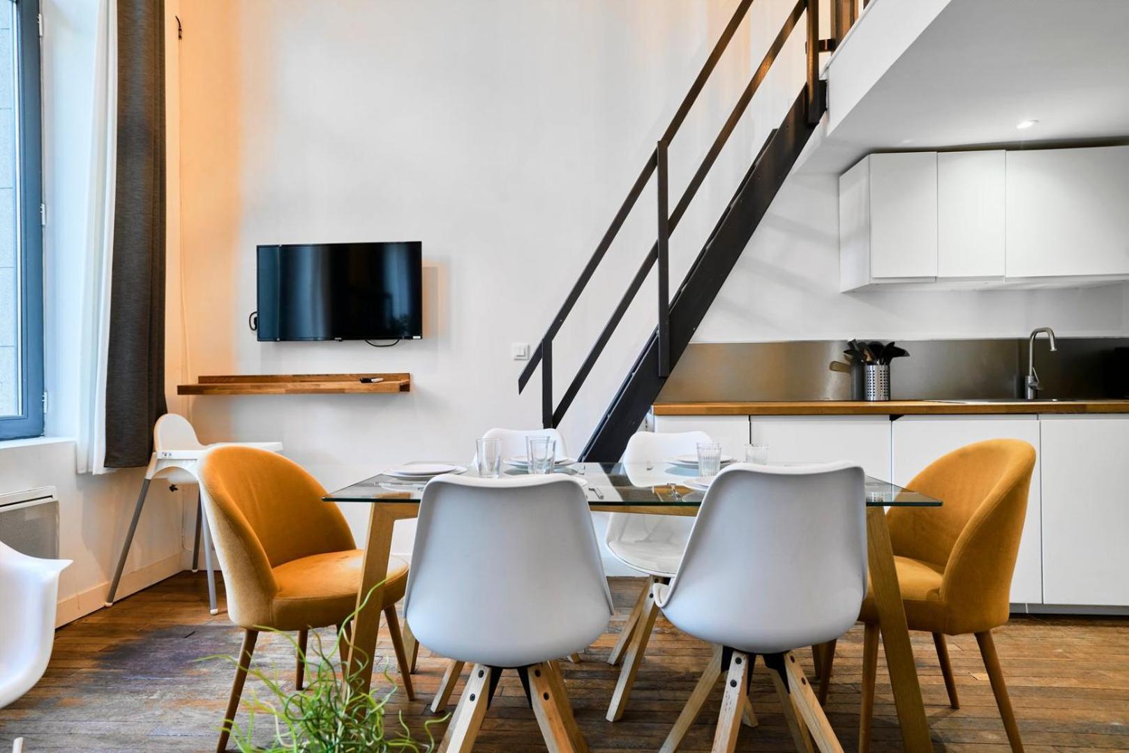 Bright 3-Bedroom 2-Bathroom Flat. Lille Ngoại thất bức ảnh